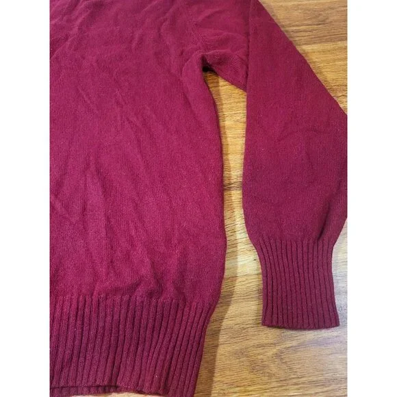 Vtge 60s Capper & Capper Burgandy Scotland 100% Cashmere V Neck Sweater Size 42"